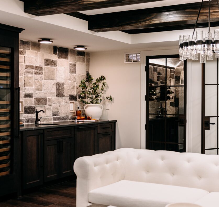 Modern Tuscan Wine Tasting Retreat