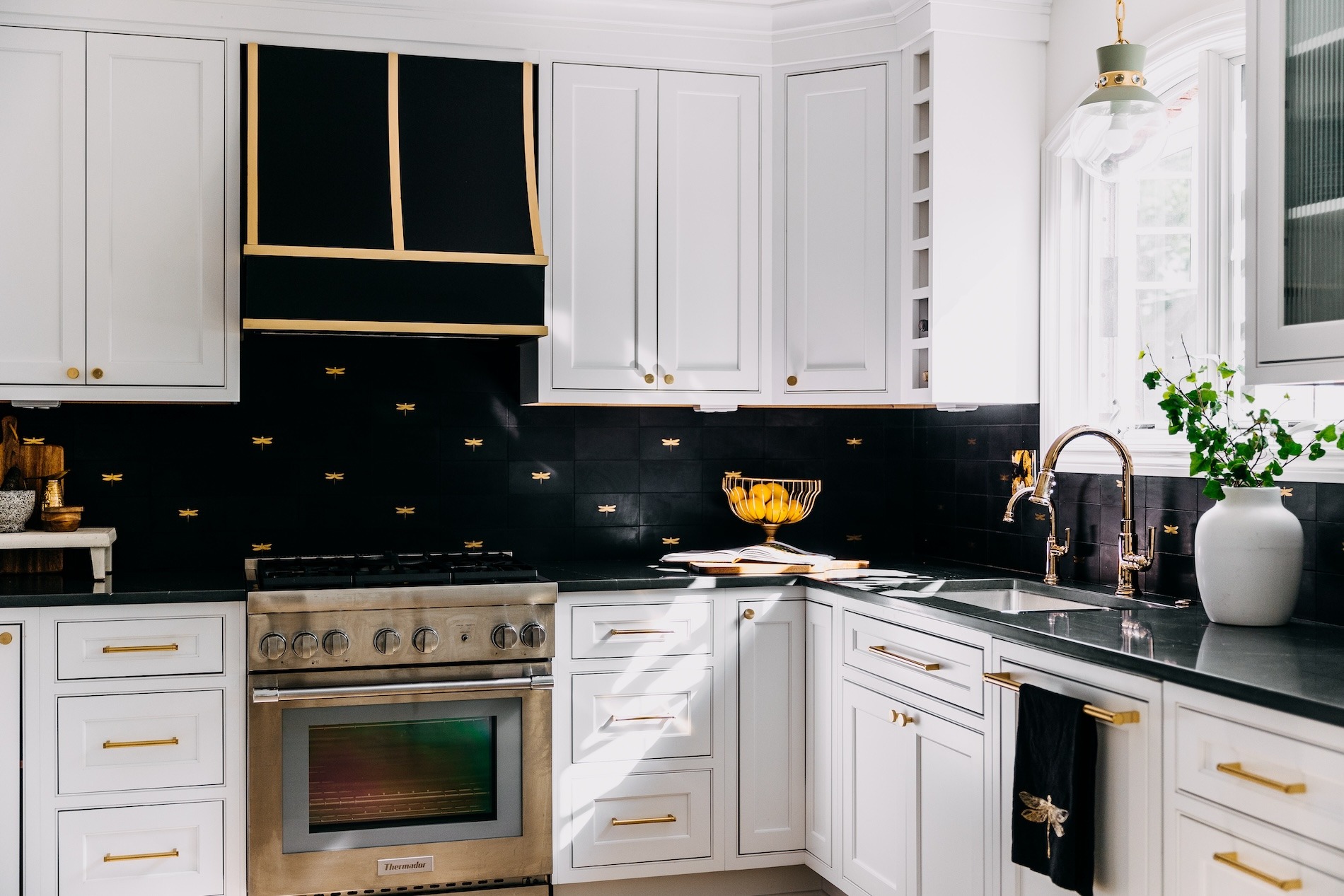 Kitchen Remodel In University District Detroit Mi